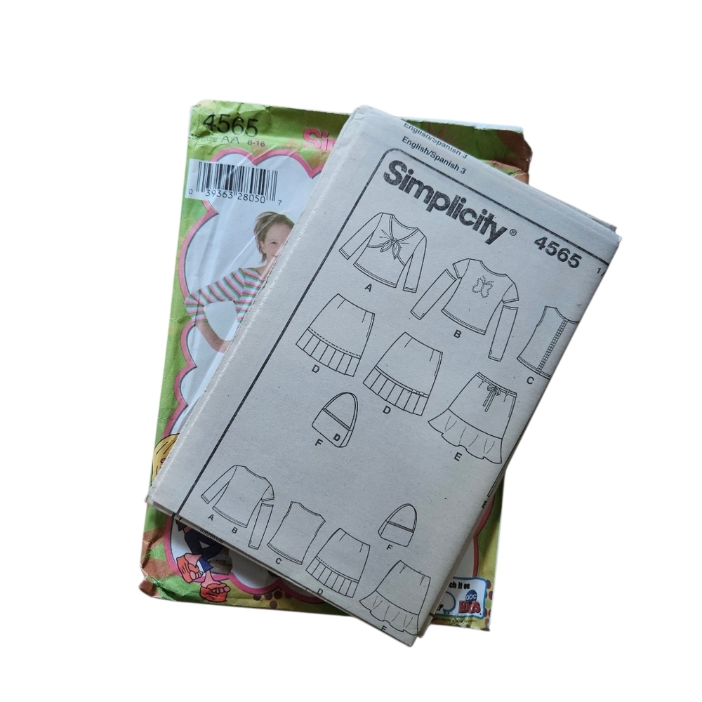 Simplicity pattern 4565 featuring designs from Lizzie McGuire - Picture 3 of 6